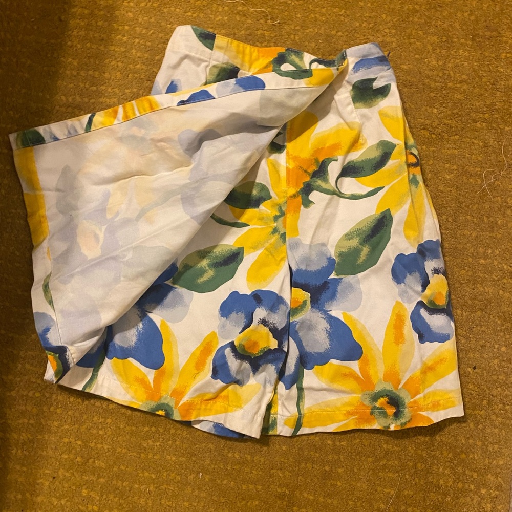 Floral pattern skort - Picture 4 of 5